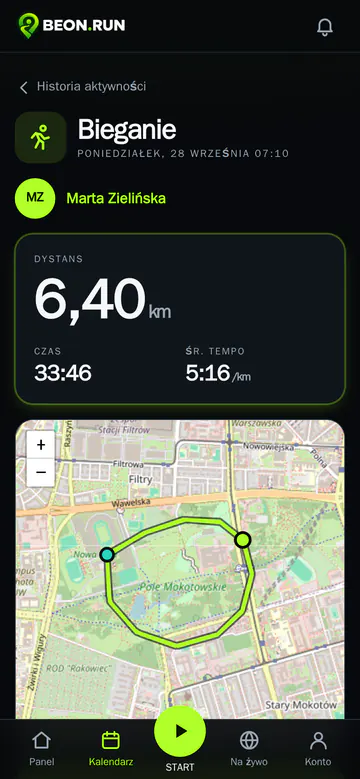 Ekran aktywności w telefonie: czas, dystans, tempo i status GPS podczas biegu